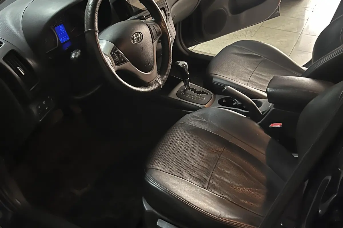 هیوندای،  i30