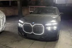 ب ام و، سری 7