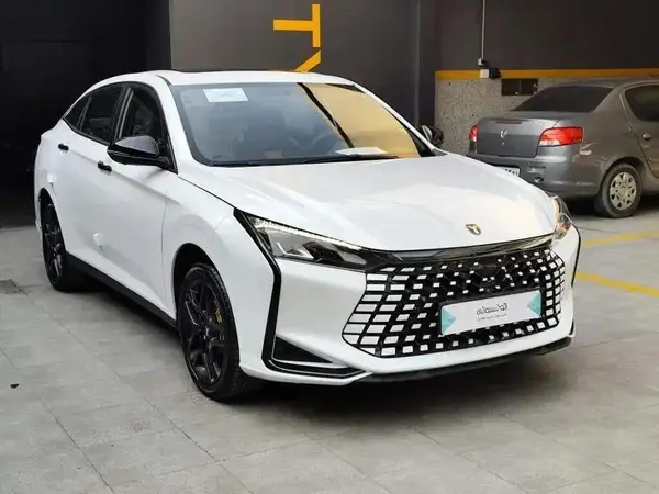 لاماری  اکو