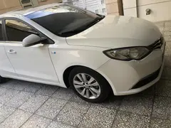 ام جی، 360