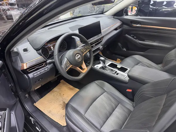 نیسان، آلتیما