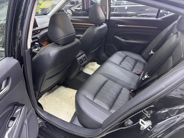 نیسان، آلتیما