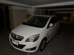 بایک، سابرینا هاچ بک (مونتاژ)