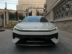 کی ام سی، J7