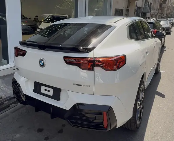 ب ام و  X2