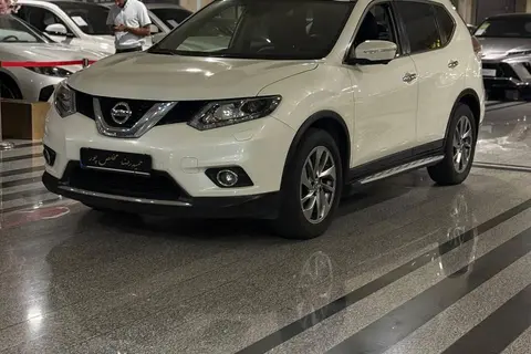 نیسان، ایکس تریل