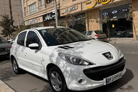 پژو، 207