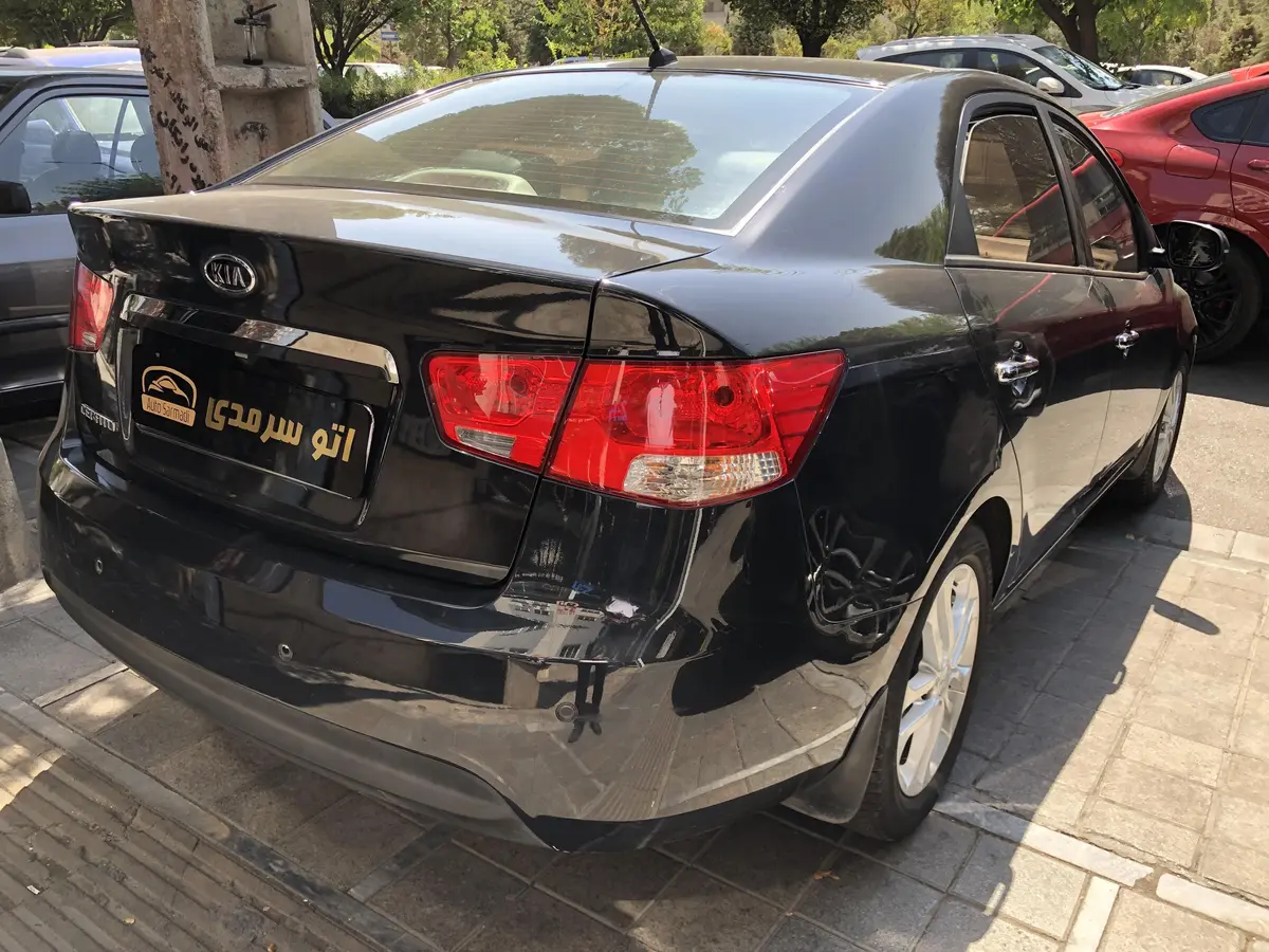 کیا،  سراتو (مونتاژ)
