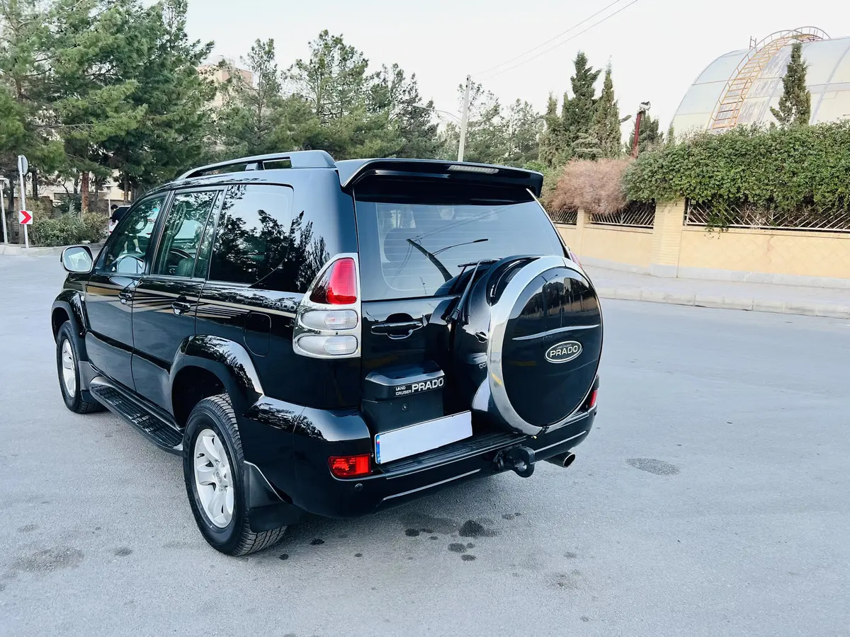 تویوتا،  پرادو  چهار در