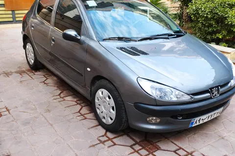 پژو، 206