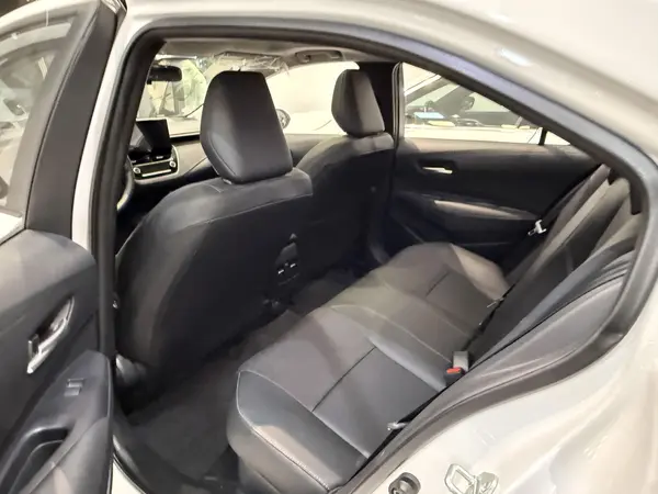 تویوتا، کرولا هیبرید