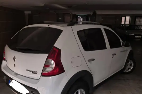 رنو، ساندرو