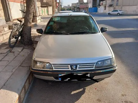 پژو، 405