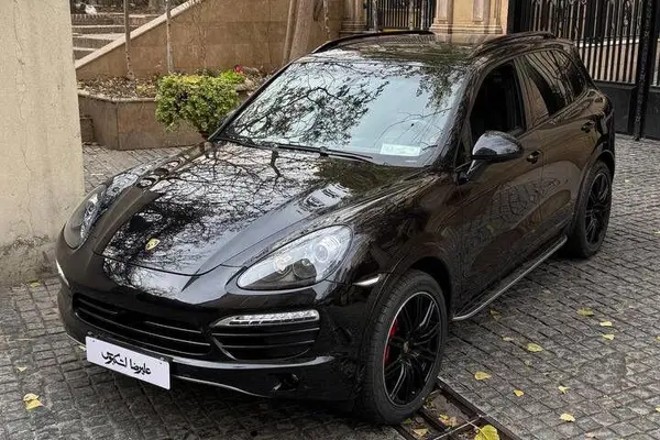 پورشه، کاین