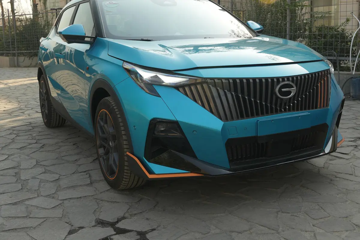 حواله جی ای سی،  GS3 Emzoom