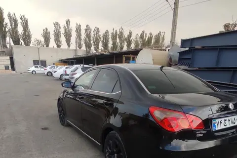 ام جی، 550