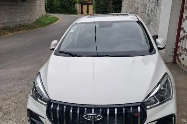 ام وی ام،  آریزو 5ev