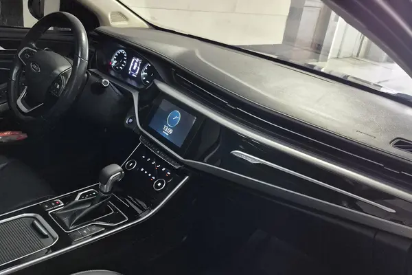 چری، آریزو 5T