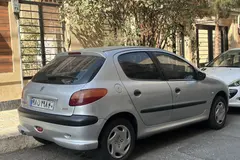 پژو، 206