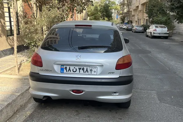 پژو  206