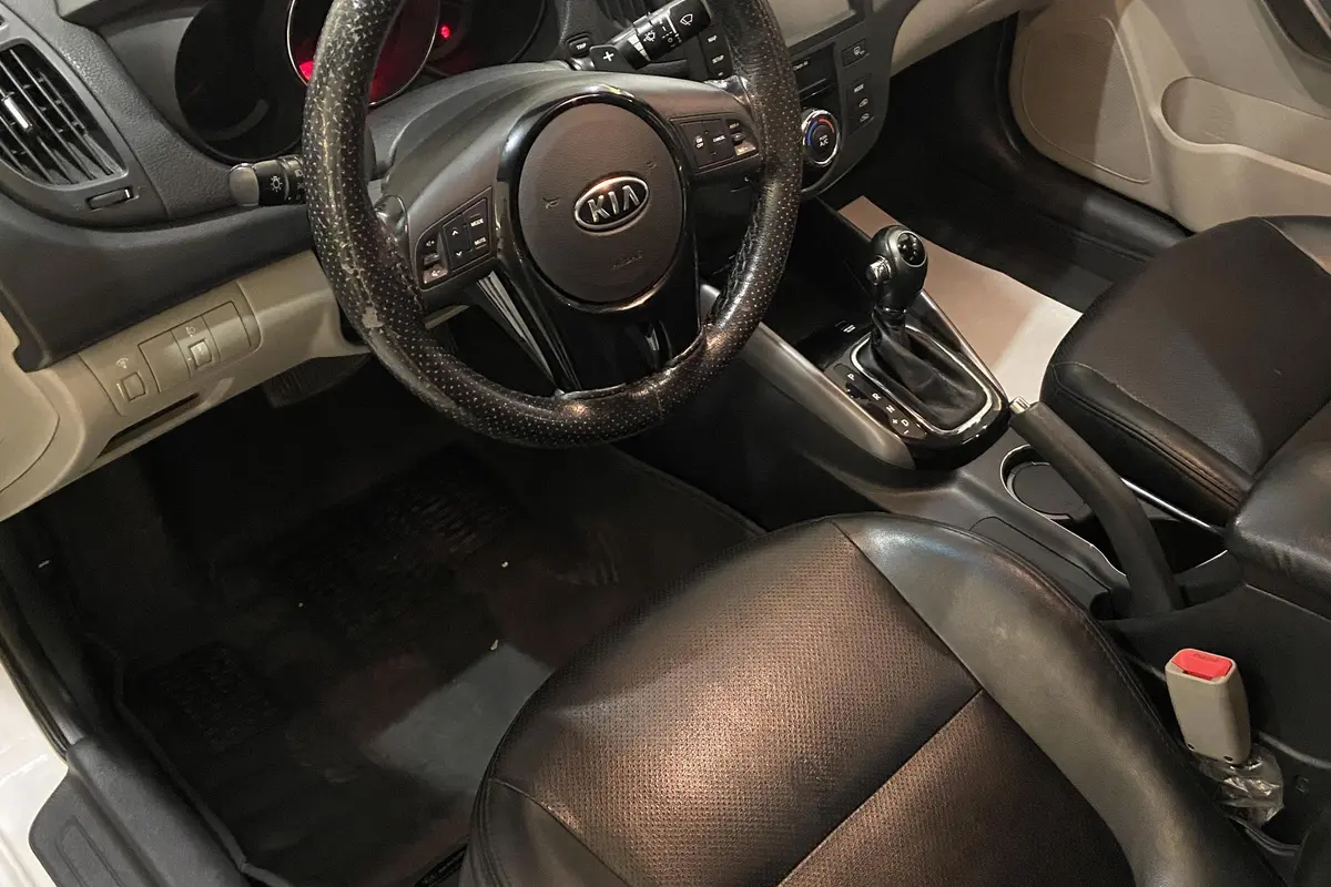 کیا،  سراتو (مونتاژ)