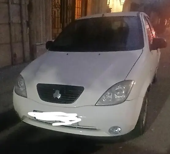 تیبا،  هاچ بک