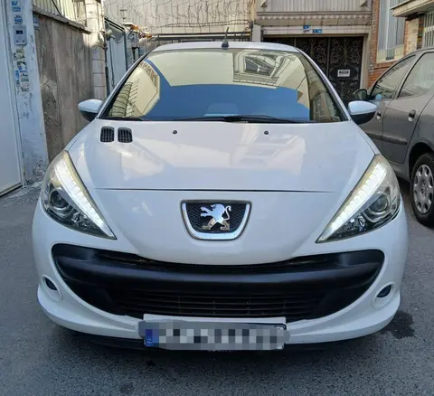 پژو، 207