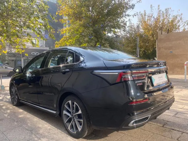 فونیکس، آریزو 6 پرو