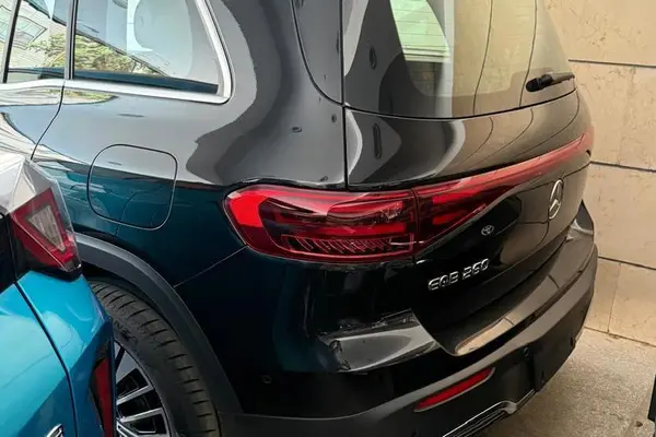 بنز، کلاس EQB