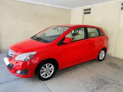 بایک، سابرینا هاچ بک