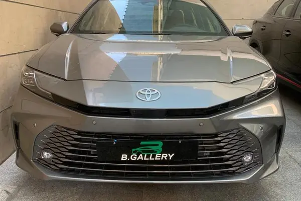 تویوتا، کمری هیبرید