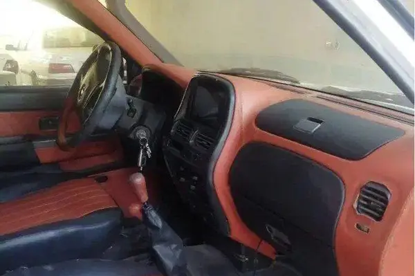 نیسان، پیکاپ دو کابین