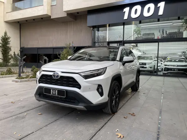 تویوتا، راوفور هیبرید