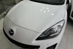 مزدا، 3 نیو صندوق دار