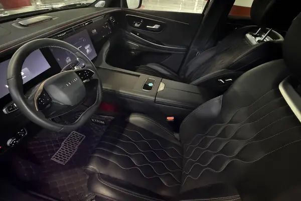 اکستریم، VX (QX)