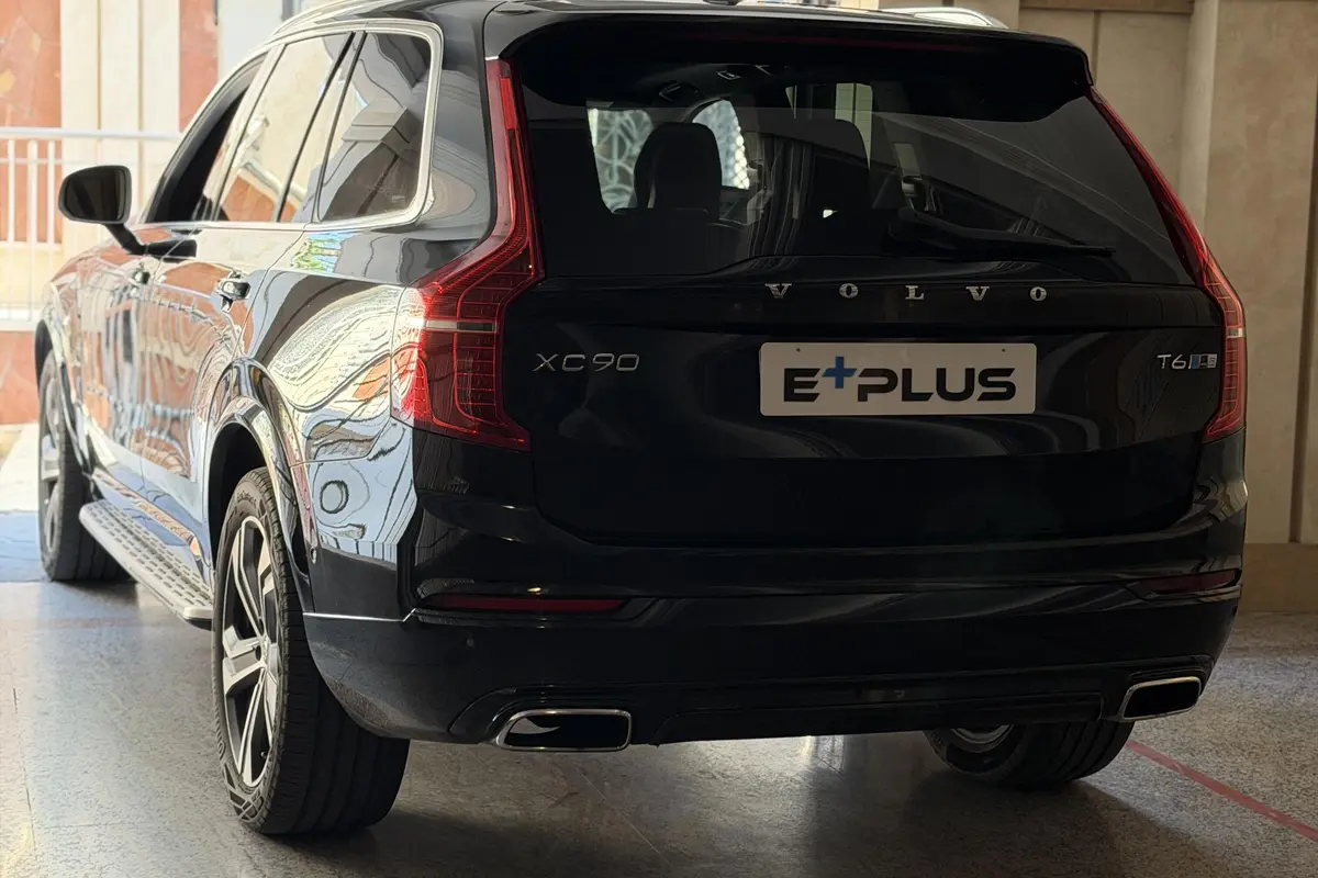 ولوو  XC90