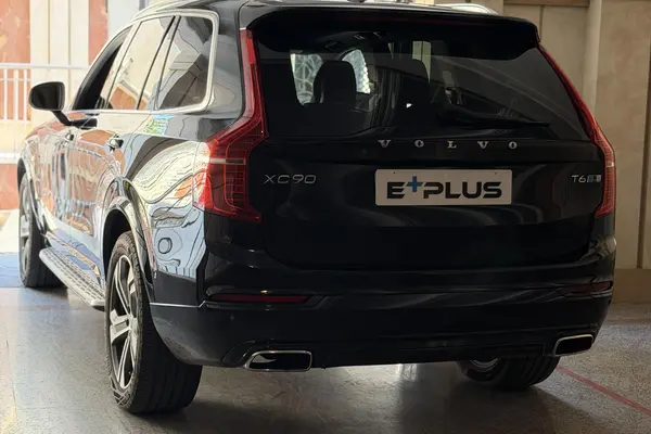 ولوو  XC90