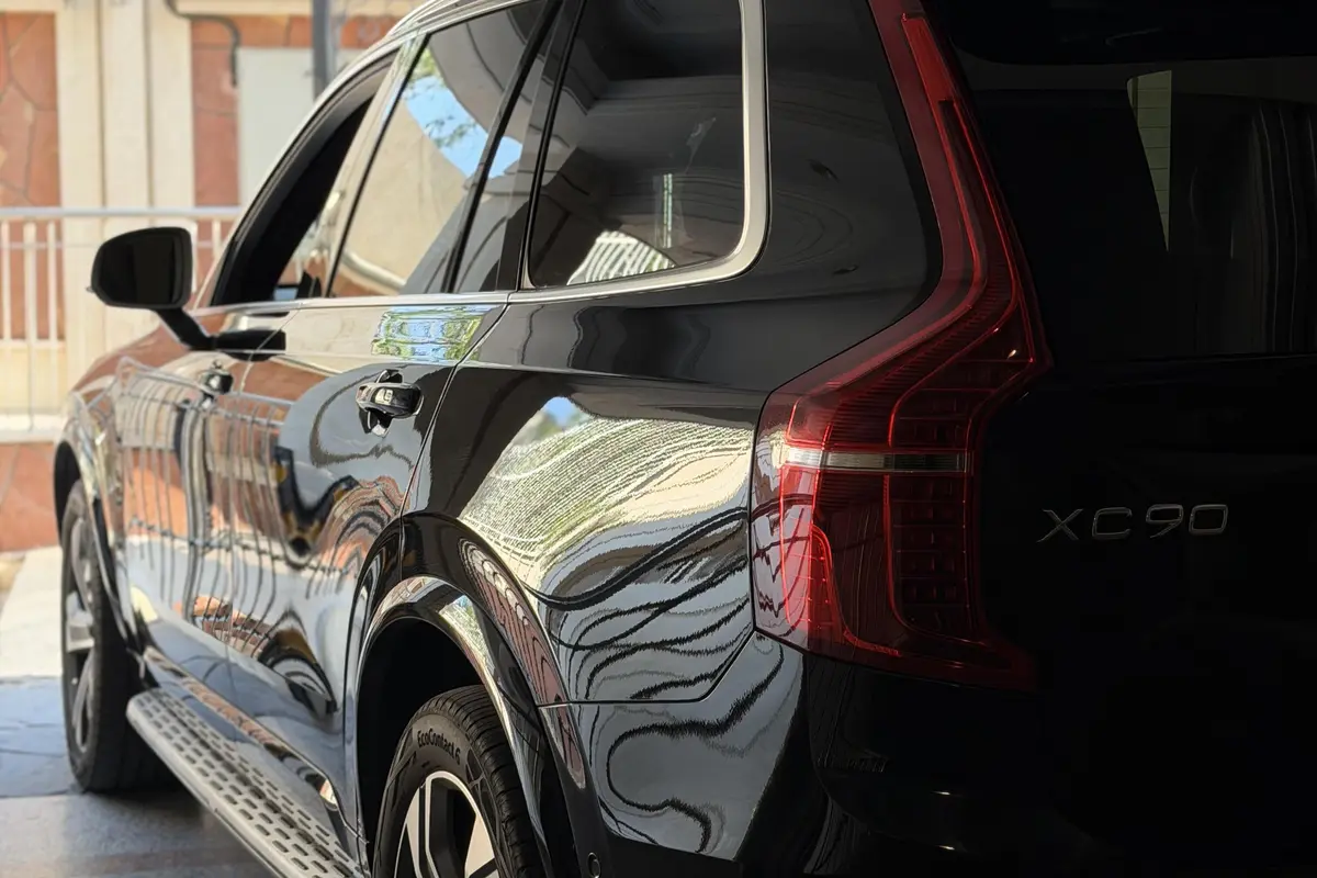 ولوو  XC90