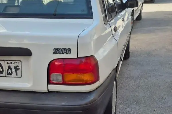 پراید، صندوق دار