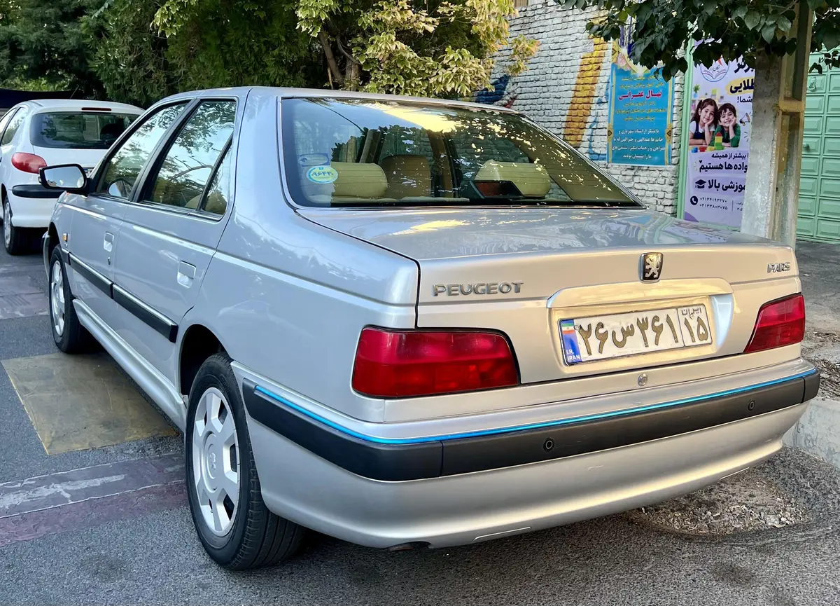 پژو،  پارس