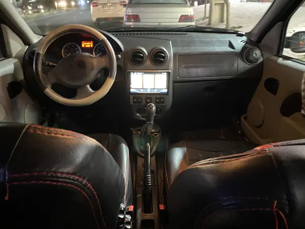 رنو، تندر 90