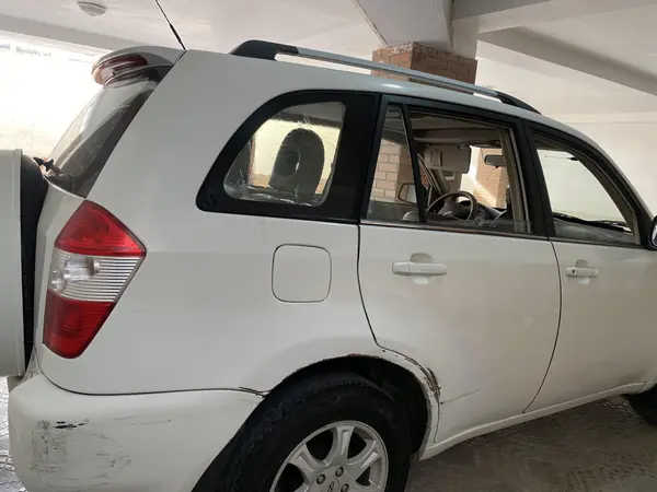 ام وی ام، X33