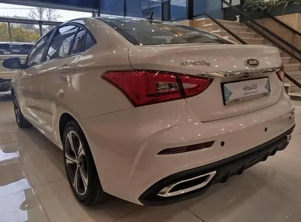 چری، آریزو 5T اسپرت FL