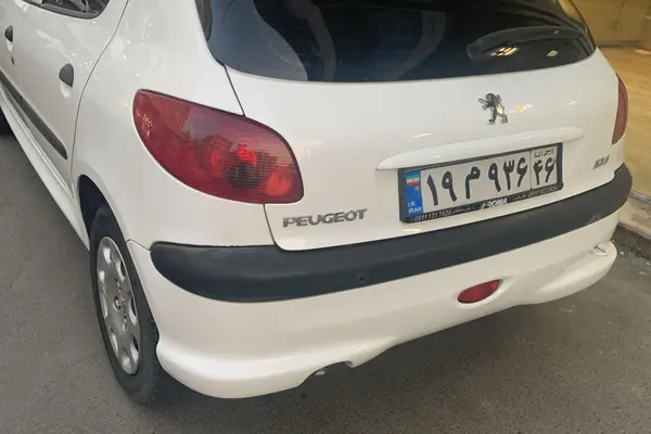 پژو  206