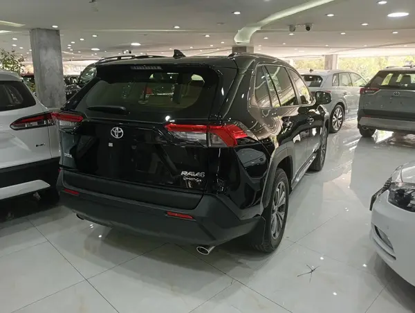 تویوتا، راوفور