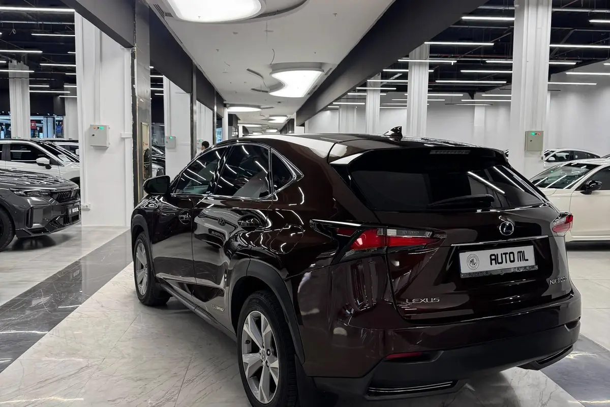 لکسوس،  NX هیبرید
