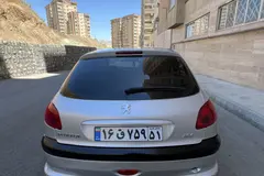 پژو، 206
