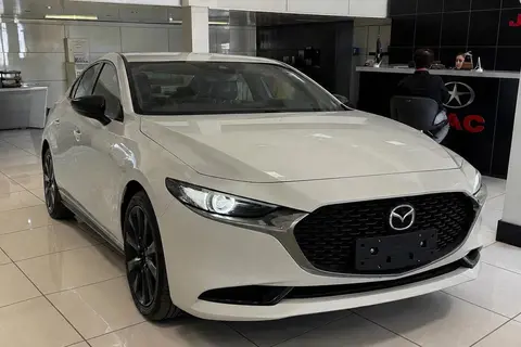 مزدا، 3 وارداتی