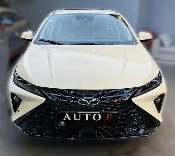 فونیکس، آریزو 6 جی تی (Z6 GT)