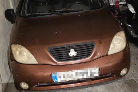 تیبا، هاچ بک